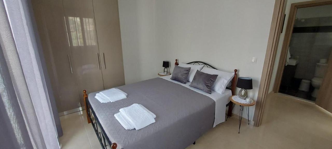 Dionysia Apartments Livadia  Exterior photo