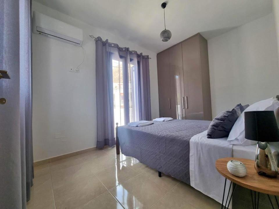 Dionysia Apartments Livadia  Exterior photo